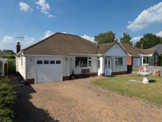 Bungalow for sale in Hazel Grove, Greater Manchester