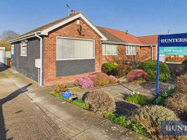 Bungalow for sale in The Pastures, Filey