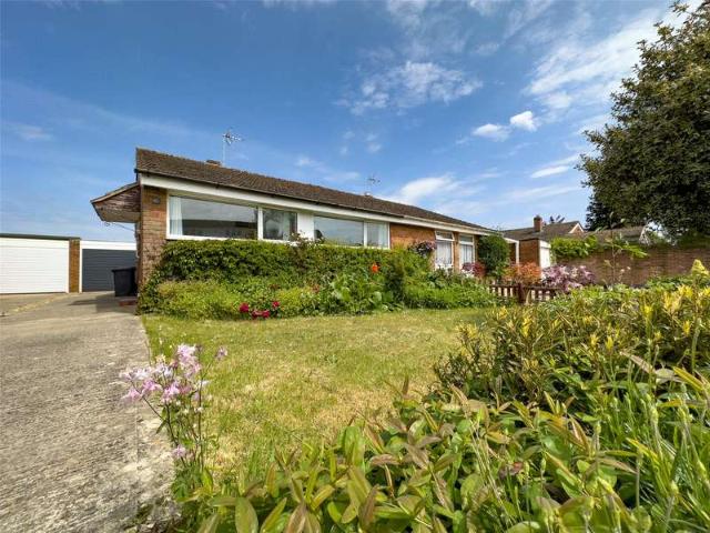 Bungalow for sale in Black Bourton, Oxfordshire