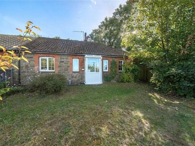 Bungalow for sale in St Margarets, Marlborough