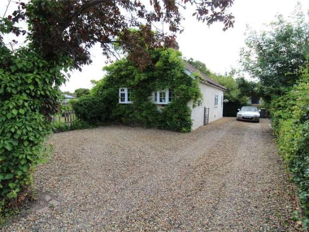 Bungalow for sale in Ashingdon, Barling