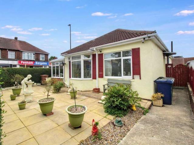 Bungalow for sale in Cowgate, Fenham