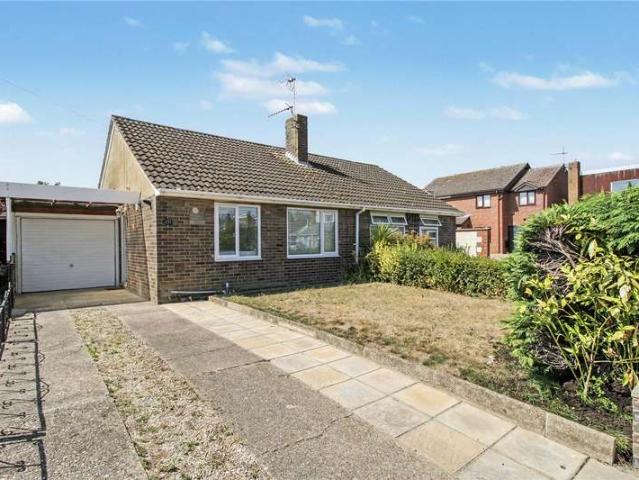 Bungalow for rent in Crostwick, Norfolk