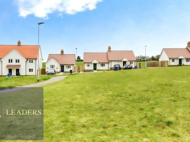 Bungalow for sale in Chelmondiston, Suffolk