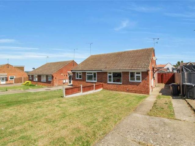 Bungalow for sale in Barling, Essex