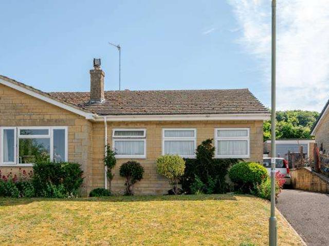 Bungalow for sale in Chipping Norton, Black Bourton