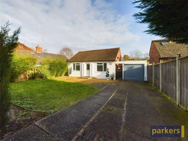Bungalow for sale in Newtown, Reading