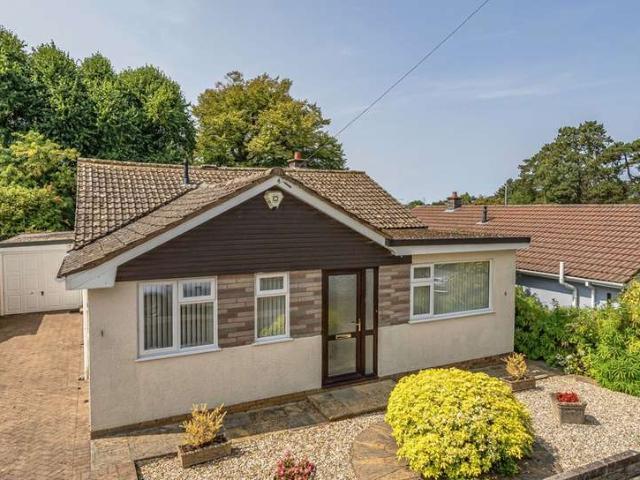 Bungalow for sale in Littletown, Budlake