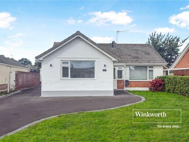 Bungalow for sale in Tricketts Cross, Ferndown