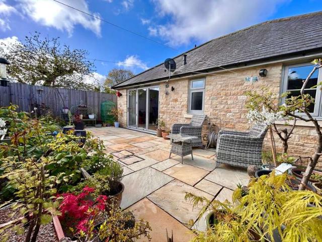 Bungalow for sale in Tetbury, Fossebridge