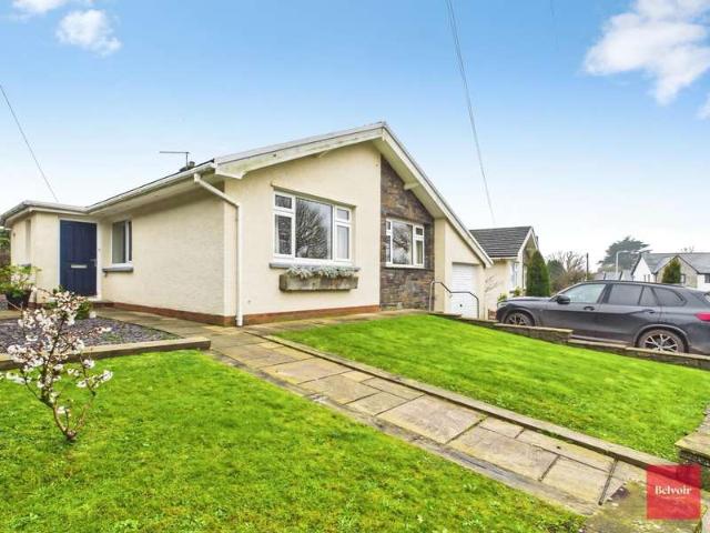 Bungalow for sale in Newton, Wales