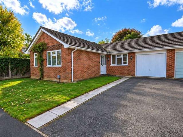 Bungalow for sale in Hatch, Basingstoke and Deane