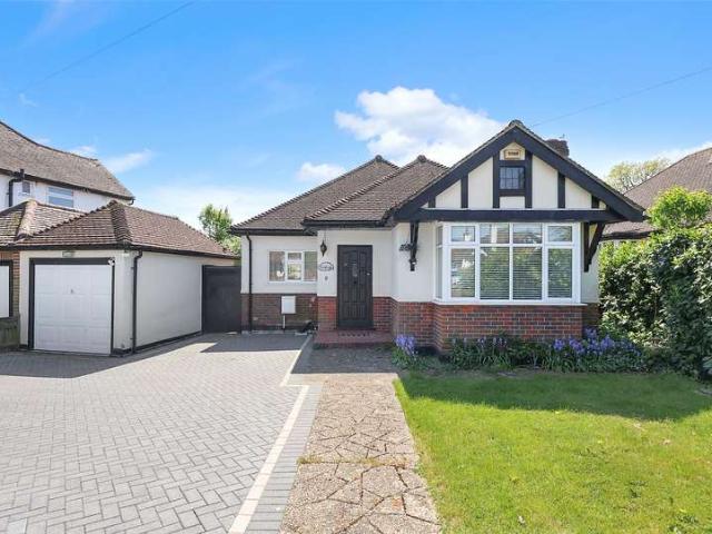 Bungalow for sale in Hillview, Surrey