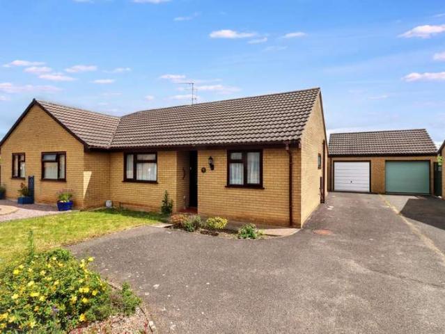 Bungalow for sale in Gosberton Clough, Lincolnshire