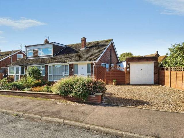 Bungalow for sale in Haynes, Central Bedfordshire