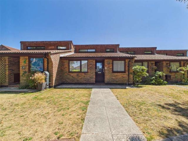 Bungalow for sale in Purewell, Christchurch