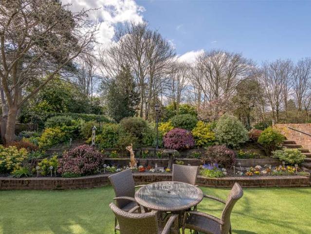Bungalow for sale in South Park, Red Hill