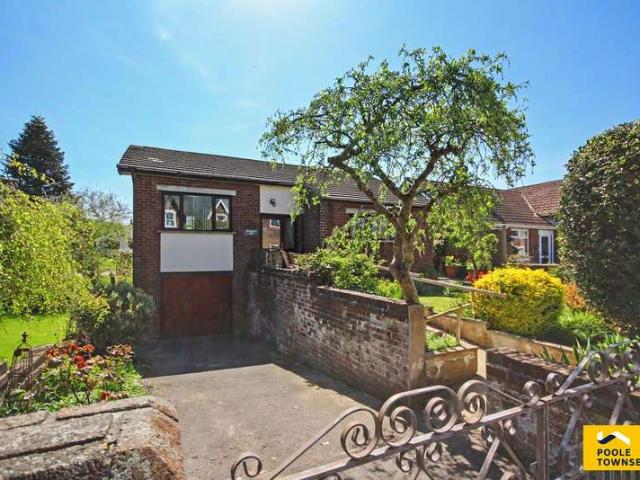 Bungalow for sale in Stank