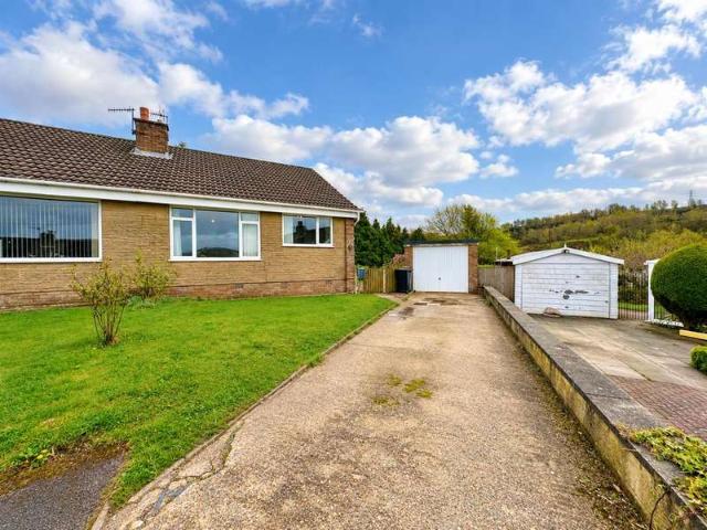Bungalow for sale in Long Lee, Bradford