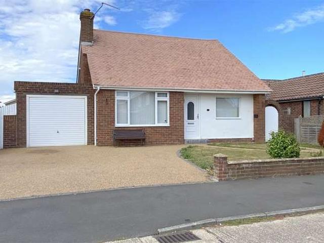 Bungalow for sale in Fishersgate, West Sussex