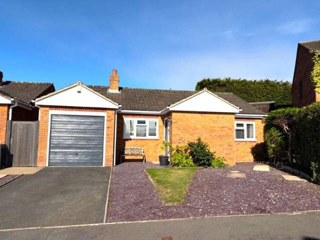 Bungalow for sale in Caynham, Shropshire