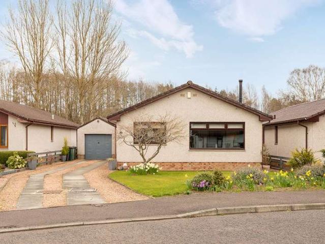 Bungalow for sale in Bridge Of Earn, Scotland