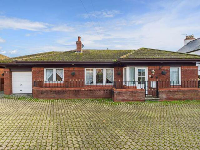 Bungalow for sale in Budlake, Devon