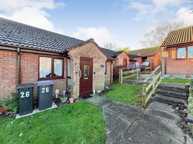 Bungalow for sale in Barton, Leicestershire