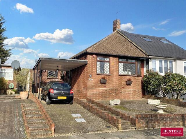 Bungalow for sale in Barnet, East Barnet
