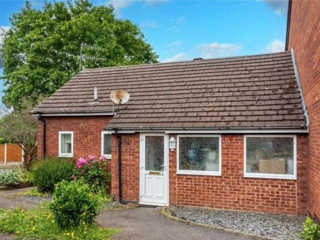 Bungalow for sale in Crookhill, Worcestershire