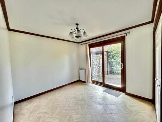 Bungalow for rent in Rossett, Harrogate