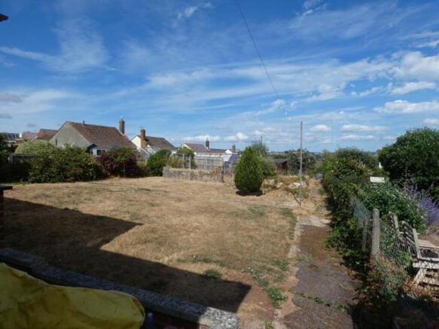 Bungalow for rent in Watergate, Devon