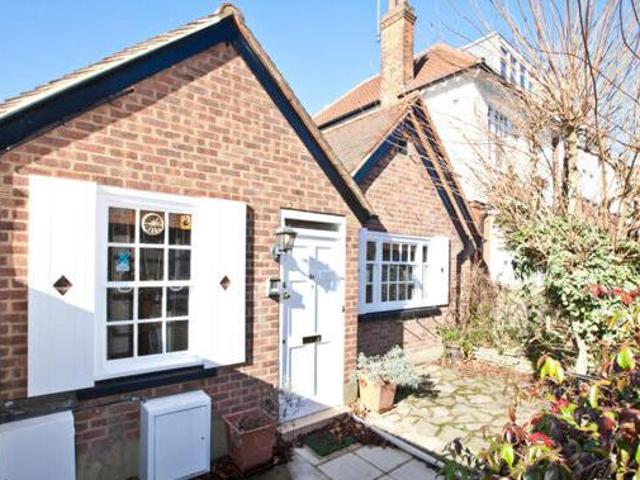 House for rent in Lyons, Greater London