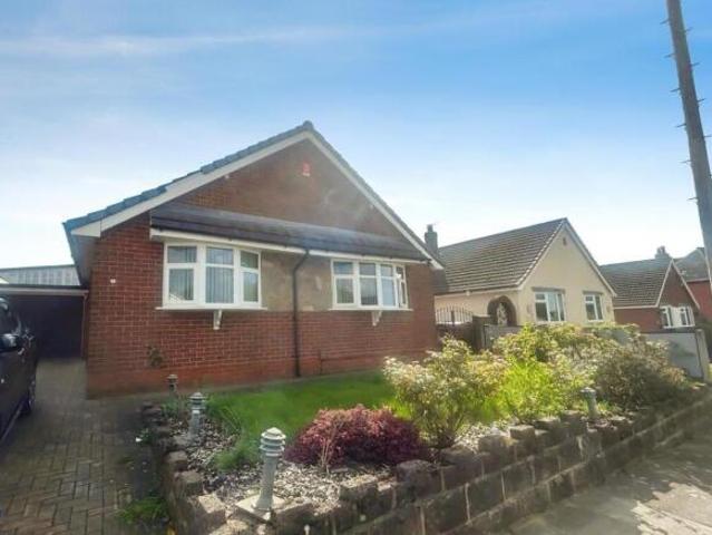 Bungalow for rent in Fenton, Stoke-on-Trent