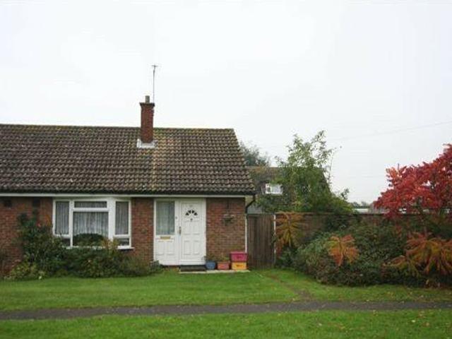 House for rent in Pilgrims' Hatch, Navestock Side