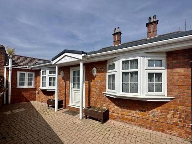 House for rent in Lyons, Greater London