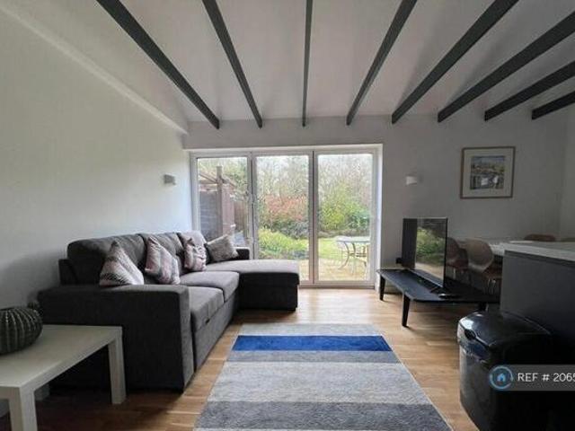 House for rent in Lyons, Greater London
