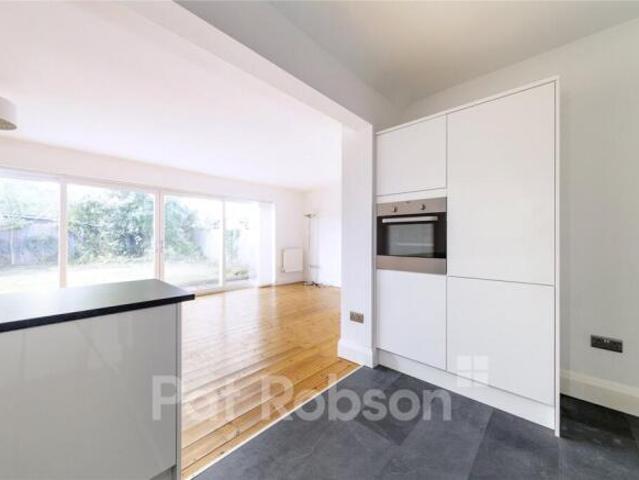 Bungalow for rent in Gosforth, Tyne And Wear