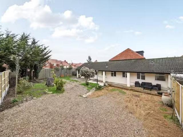 House for rent in Goffs Oak, Broxbourne