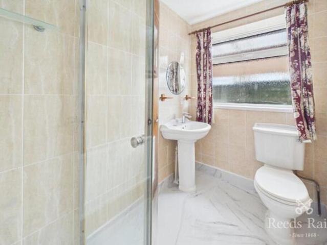 Bungalow for rent in York