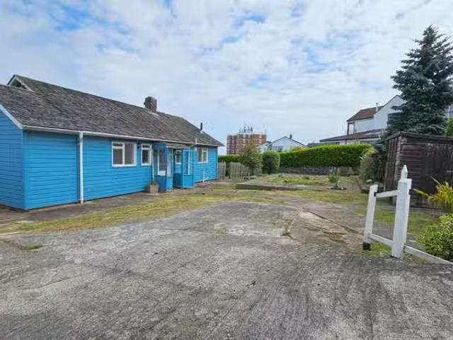 House for rent in Clapton In Gordano, North Somerset