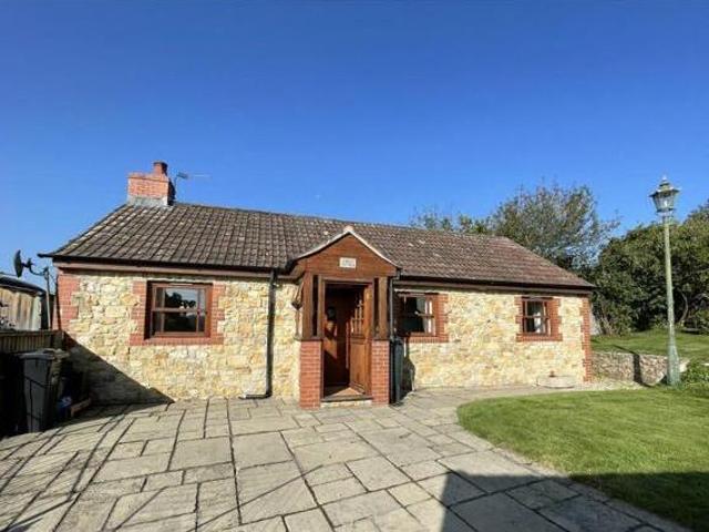 House for rent in Ilminster, Somerset