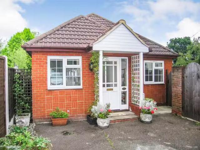 House for rent in Alverton, East Midlands