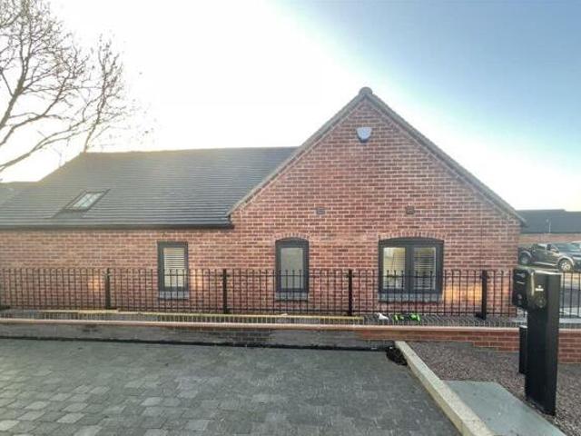 House for rent in New Bilton, Warwickshire