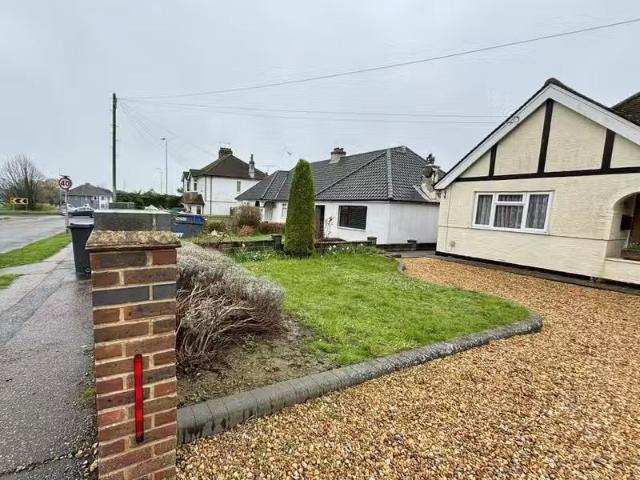 House for rent in Fishersgate, West Sussex