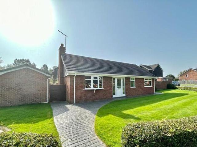 House for rent in Lyons, Greater London