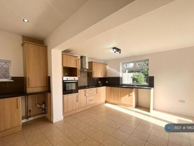 House for rent in Lyons, Greater London