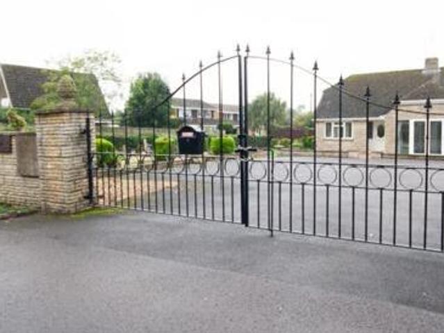 House for rent in Lyons, Greater London
