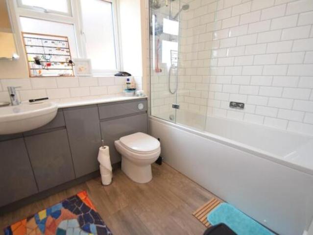 Bungalow for rent in Eastbourne, East Sussex