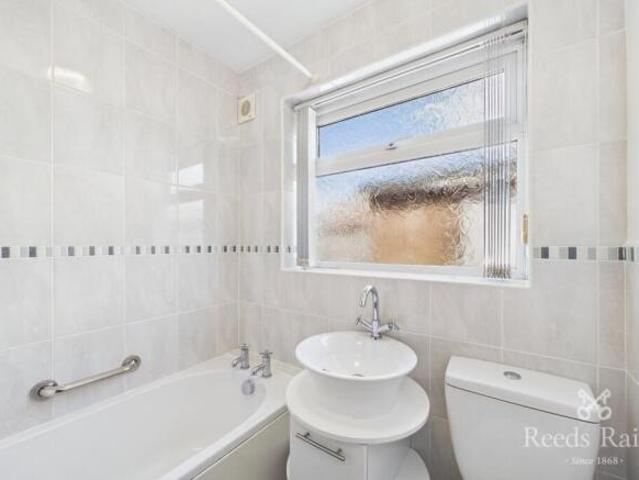 Bungalow for rent in High Field, York